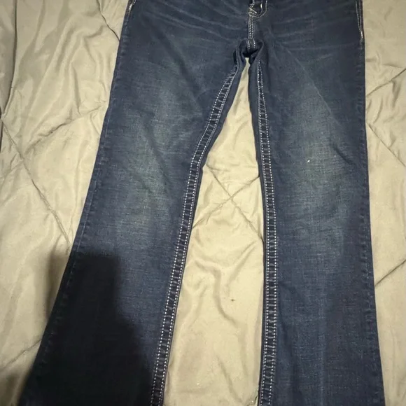 Miss Me Embellished Blue Jeans - Picture 7 of 8